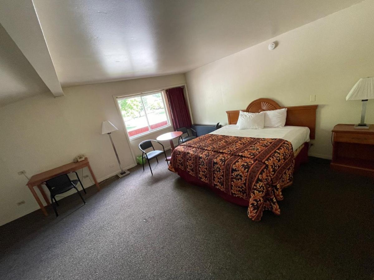 Vibe Inn - Whirlpools Suites - Lyons  Kültér fotó
