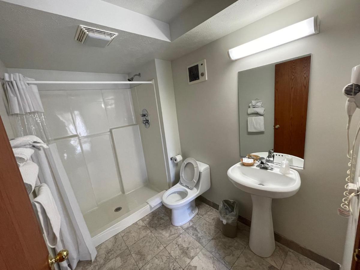 Vibe Inn - Whirlpools Suites - Lyons  Kültér fotó