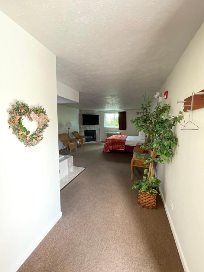 Vibe Inn - Whirlpools Suites - Lyons  Kültér fotó